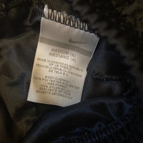 Nike boys shirt 6 - Picture 2 of 2